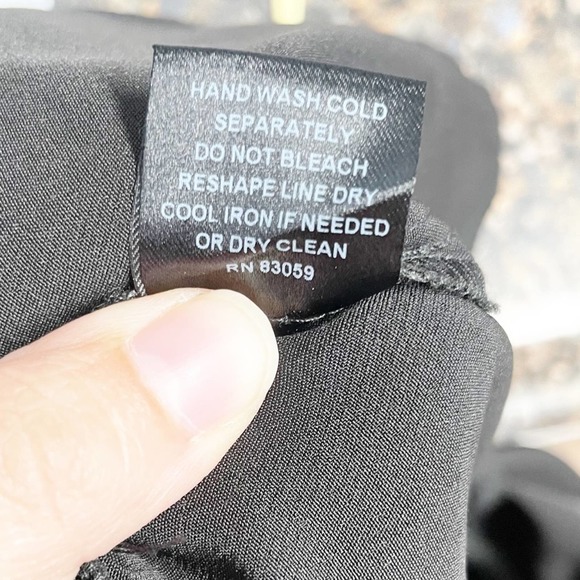 Anthropologie Drew Wide Leg Jumpsuit Black Large - Picture 10 of 16